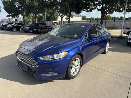 2015 Ford Fusion SE