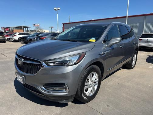 2020 Buick Enclave Essence
