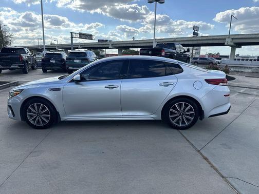 2019 Kia Optima EX