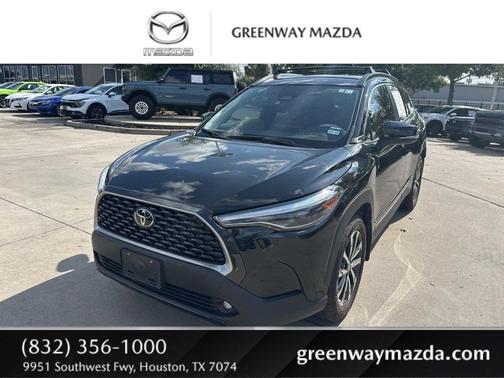 2024 Toyota Corolla Cross XLE