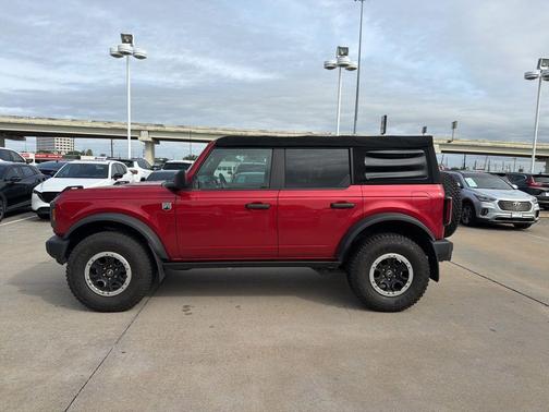 Rapid Red Metallic Tinted Clearcoat 2021 Ford Bronco Big Bend