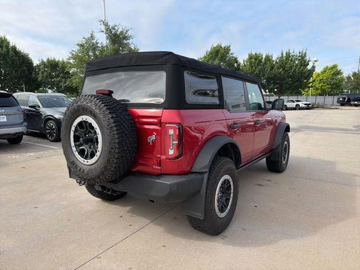 Rapid Red Metallic Tinted Clearcoat 2021 Ford Bronco Big Bend