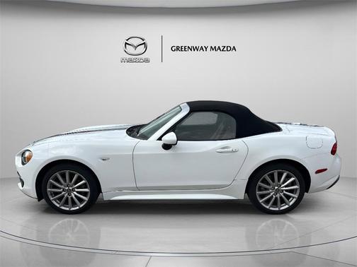 2020 FIAT 124 Spider Base