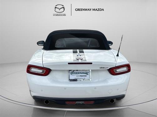 2020 FIAT 124 Spider Base