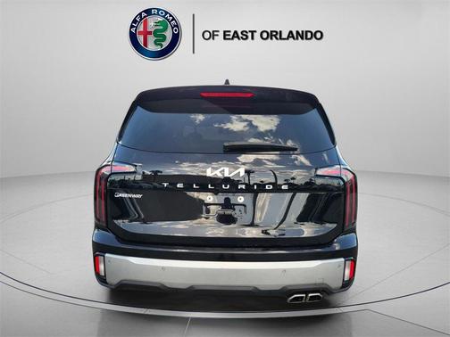 2023 Kia Telluride SX