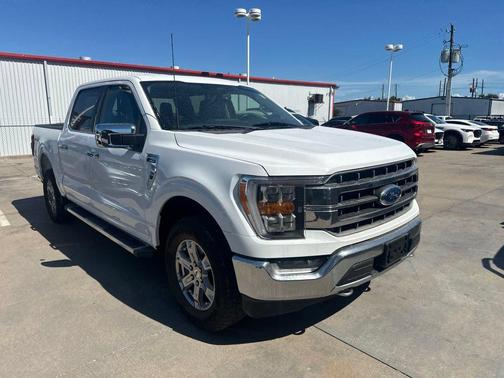 Oxford White 2023 Ford F-150 Lariat