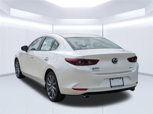 2025 Mazda Mazda3 FWD w/Preferred Package