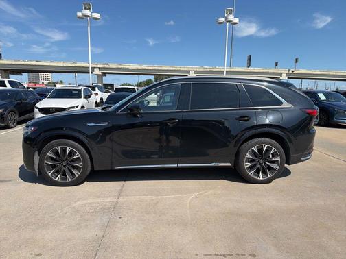 Jet Black Mica 2024 Mazda CX-90 3.3 Turbo S