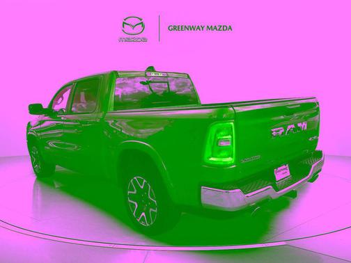 Delmonico Red Pearlcoat 2025 RAM 1500 Laramie