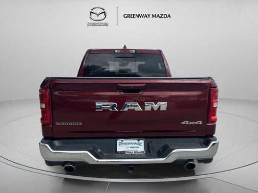 Delmonico Red Pearlcoat 2025 RAM 1500 Laramie