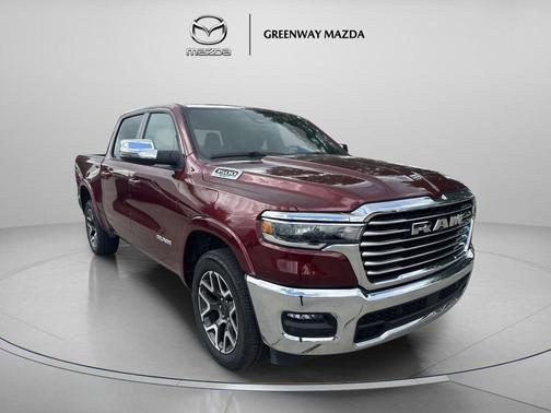 Delmonico Red Pearlcoat 2025 RAM 1500 Laramie