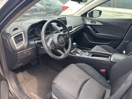 Machine Gray Metallic 2017 Mazda Mazda3 Sport