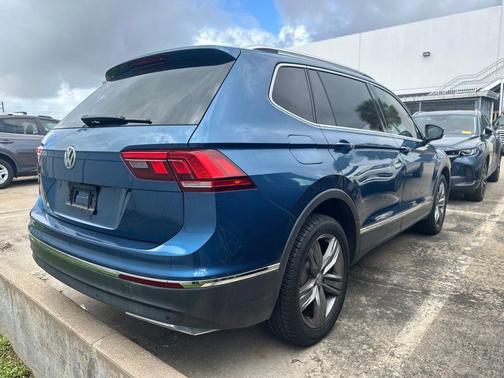 Blue 2020 Volkswagen Tiguan 2.0T SEL