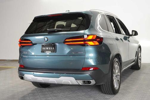 Blue Ridge Mountain Metallic 2024 BMW X5 xDrive40i