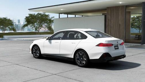 2026 BMW 530 i