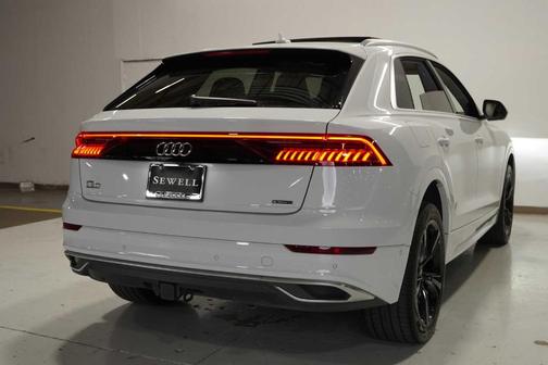 2019 Audi Q8 Prestige