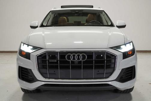 2019 Audi Q8 Prestige