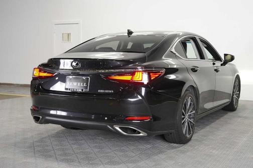 2025 Lexus ES 350 
