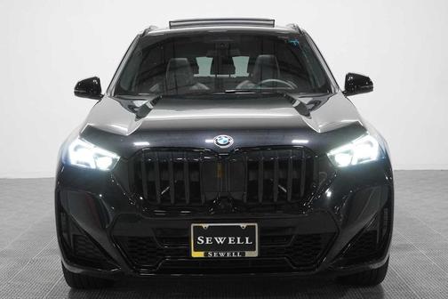 Black Sapphire Metallic 2026 BMW X1 xDrive28i