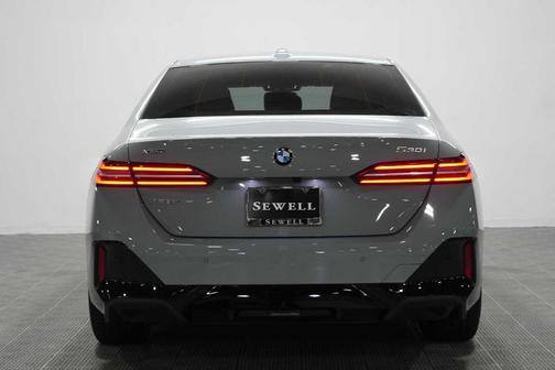 Gray Metallic 2026 BMW 530 i xDrive