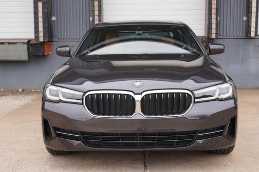 2023 BMW 530 i xDrive