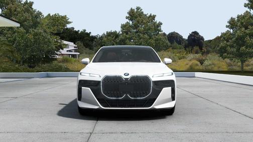 2025 BMW 750e xDrive