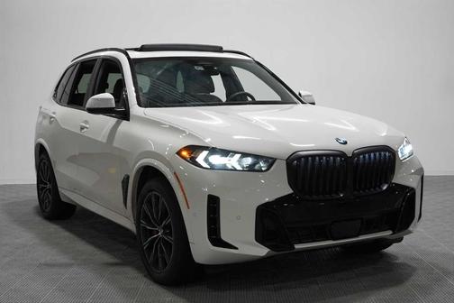 Alpine White 2025 BMW X5 xDrive40i