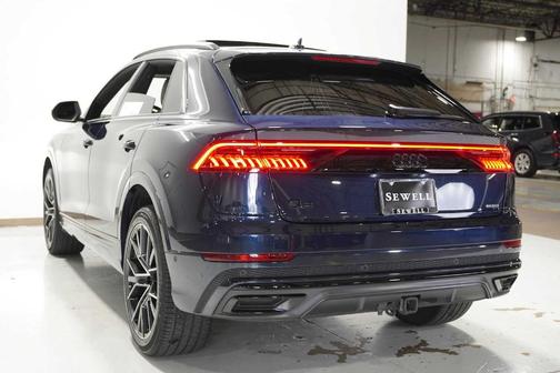 2023 Audi Q8 55 Premium Plus