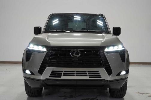 2025 Lexus GX 550 Luxury