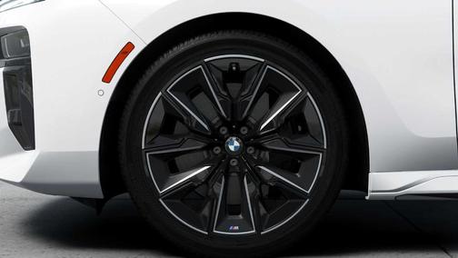 2026 BMW 760 760i xDrive