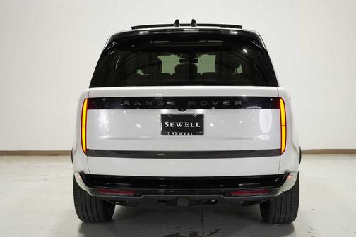 2024 Land Rover Range Rover P400 SE