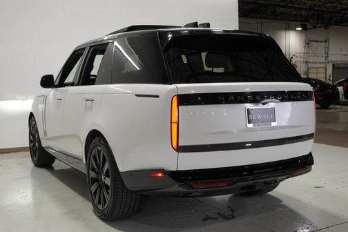 2024 Land Rover Range Rover P400 SE