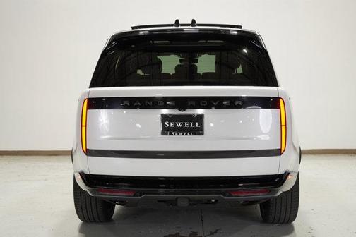 2024 Land Rover Range Rover P400 SE