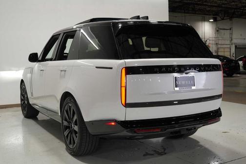 2024 Land Rover Range Rover P400 SE