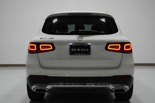 2022 Mercedes-Benz GLC 300 Base