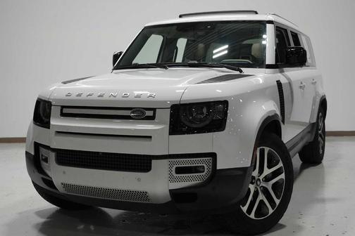 2024 Land Rover Defender P300 S
