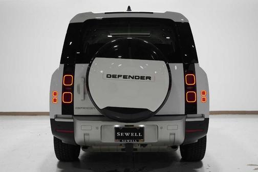 2024 Land Rover Defender P300 S