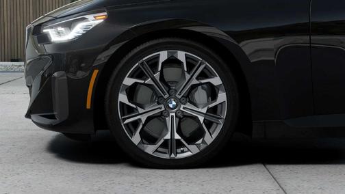 2025 BMW 230 i