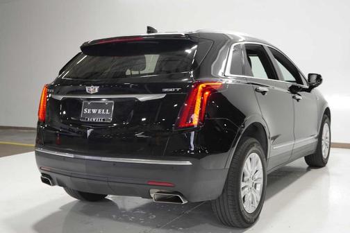 2022 Cadillac XT5 Luxury