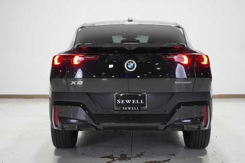 2025 BMW X2 xDrive28i