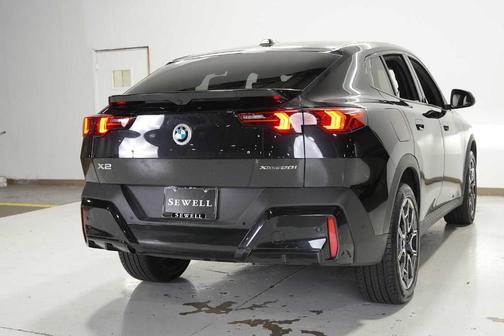 2025 BMW X2 xDrive28i