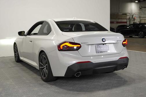 Mineral White Metallic 2023 BMW 230 i