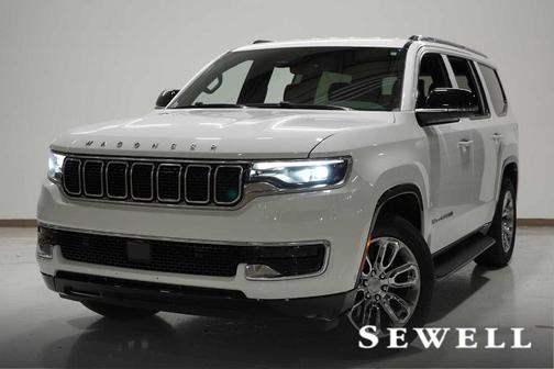 2023 Jeep Wagoneer Base