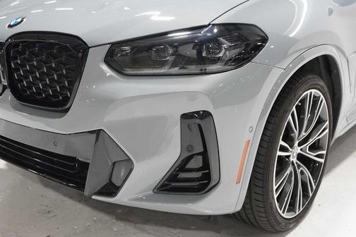 2025 BMW X4 xDrive30i