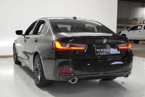 2025 BMW 330 i