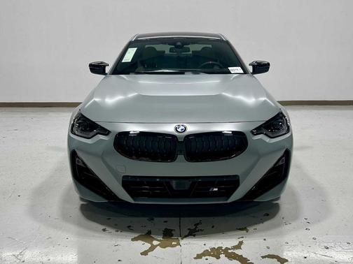 2025 BMW M240 i xDrive