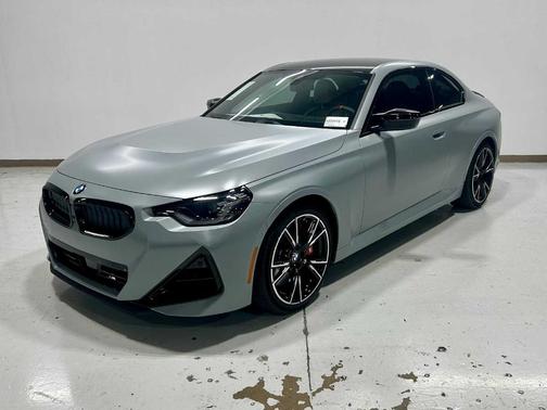 2025 BMW M240 i xDrive