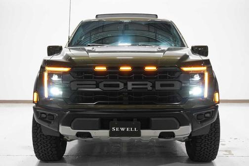 2025 Ford F-150 Raptor