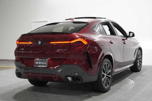Aventurin Red Metallic 2026 BMW X6 xDrive40i