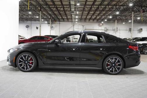 Black Sapphire Metallic 2026 BMW i4 Gran Coupe xDrive40